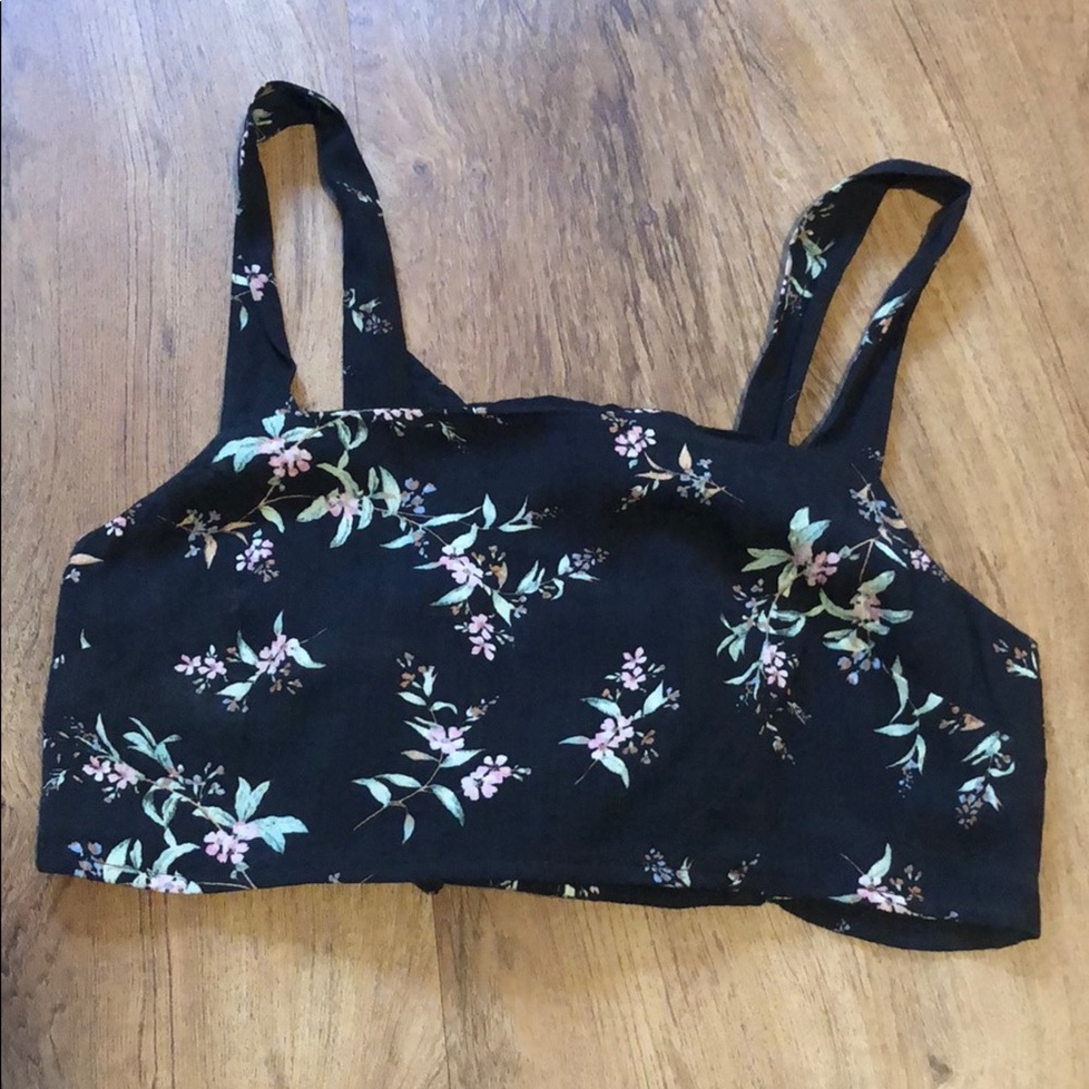 American Eagle crop top